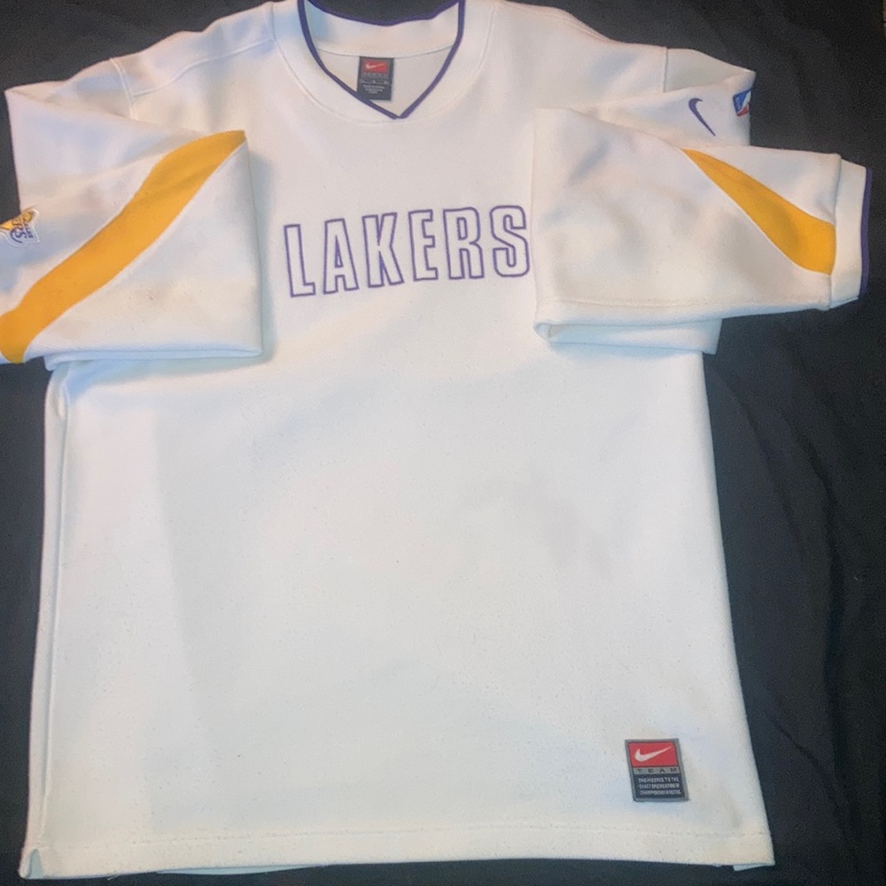 Authentic (L) Nike NBA Los Angeles Lakers Sweatshirt
